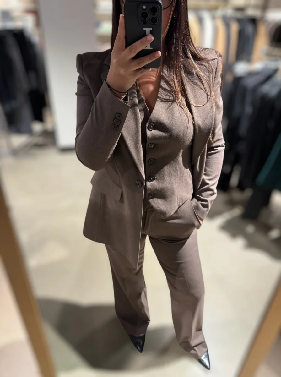 14802 - TAILLEUR - ELENA CASALI - immagine 4