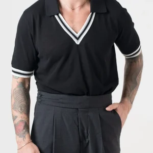 Polo con Collo a V a Contrasto Nero e Grigio