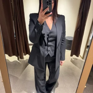 14802 - TAILLEUR - ELENA CASALI