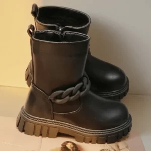 Stivaletti neri bambina con calda ecopelliccia all'interno dal 25 al 36