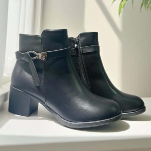 Stivaletti Sofia  neri donna dal 36 al 41