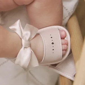 Sandali MAYORAL da neonata con fiocco beige 16 - 19