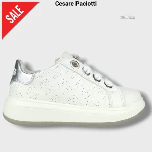 Scarpe CESARE PACIOTTI bianca con lacci e zip